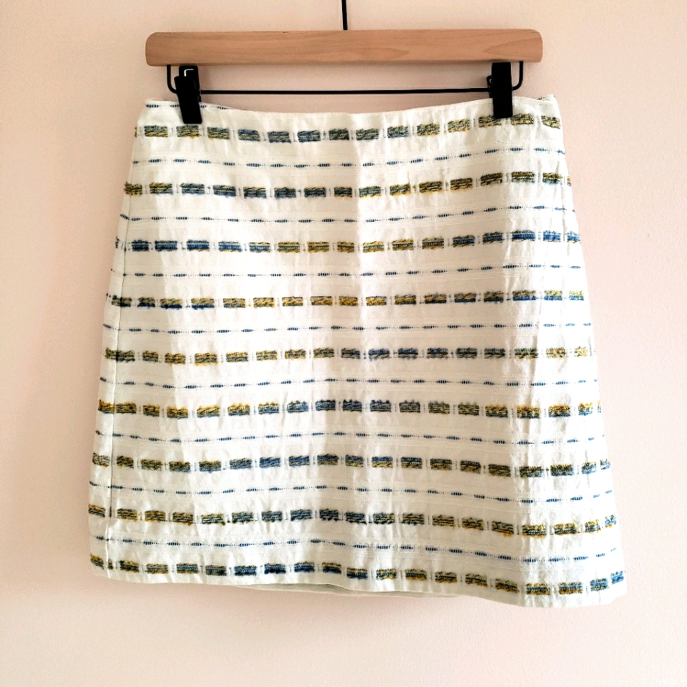 Ann Taylor Loft Textured Side Zip Skirt sz4